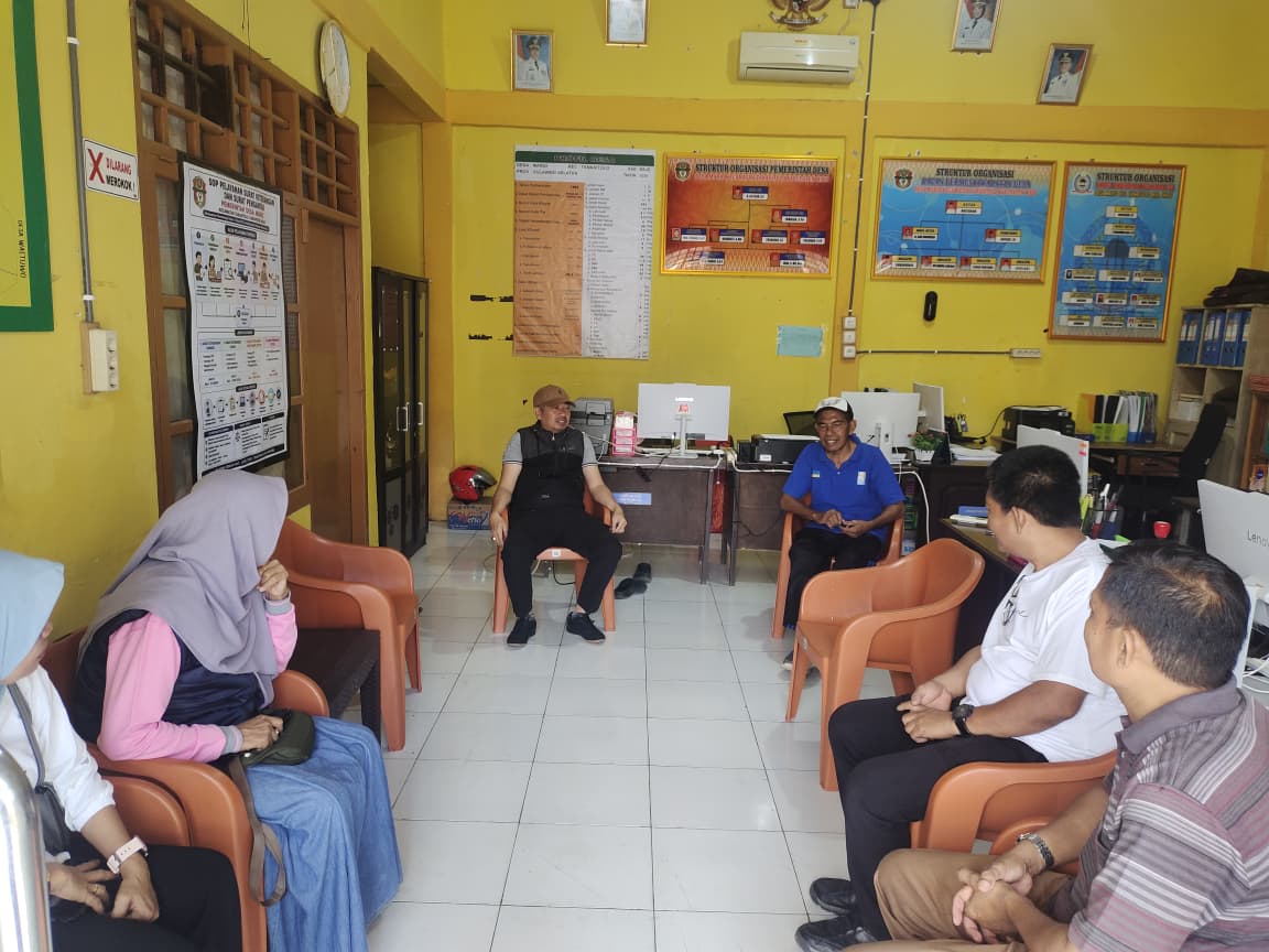 Dinas DLH Kabupaten Wajo Kunjungi LISA (Listrik Sawah) di Desa Mario